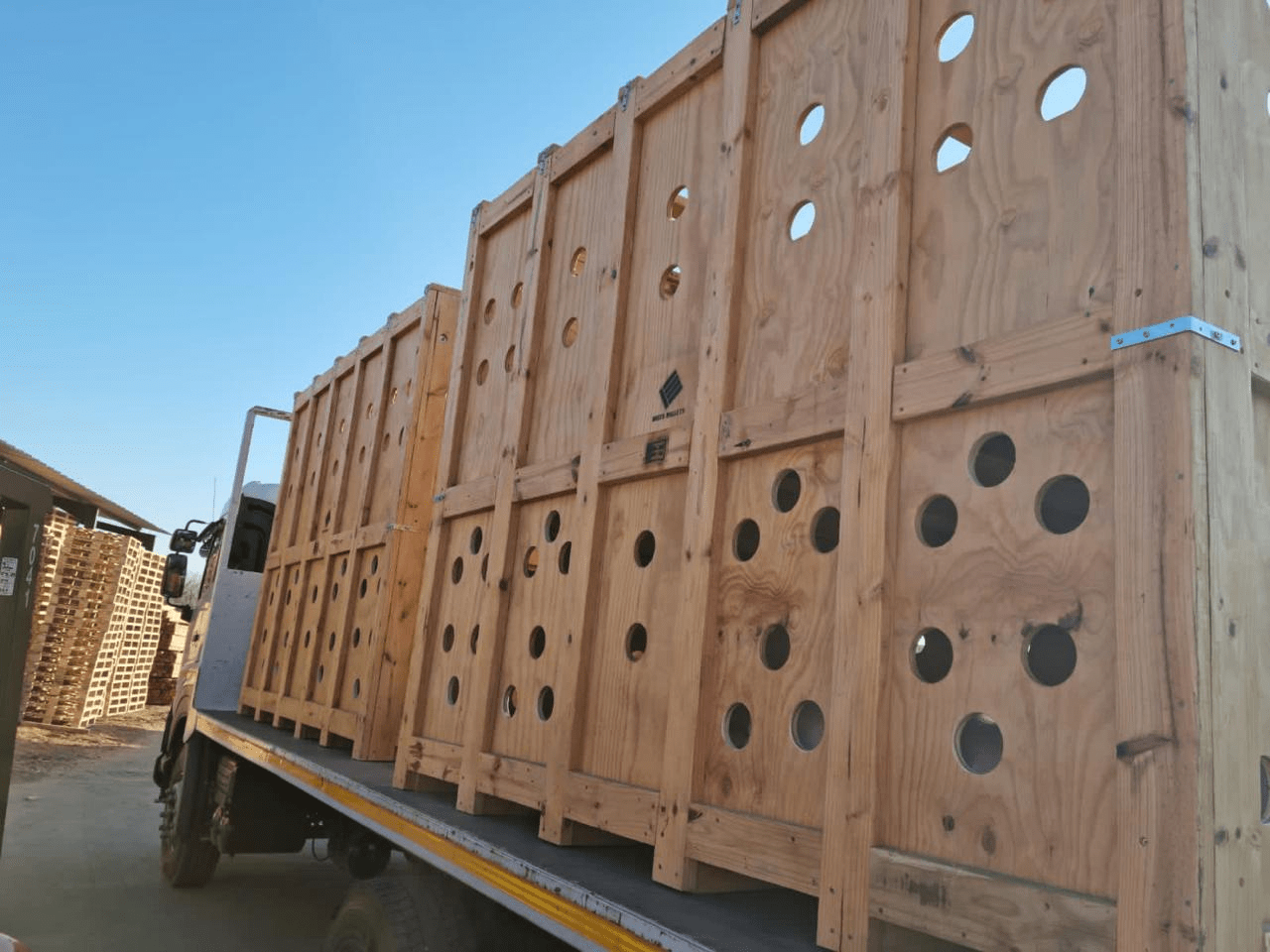 Brits Pallets - DIY Pallets